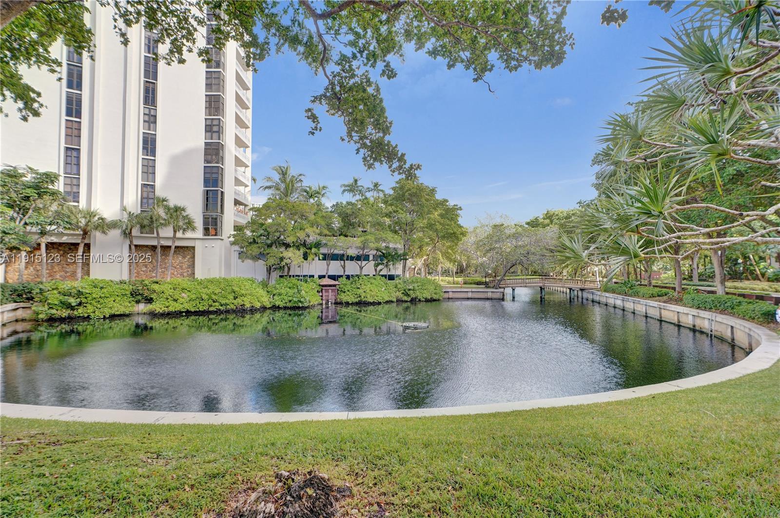 2000 Towerside Ter # 301