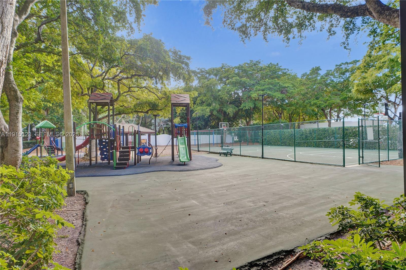 2000 Towerside Ter # 301