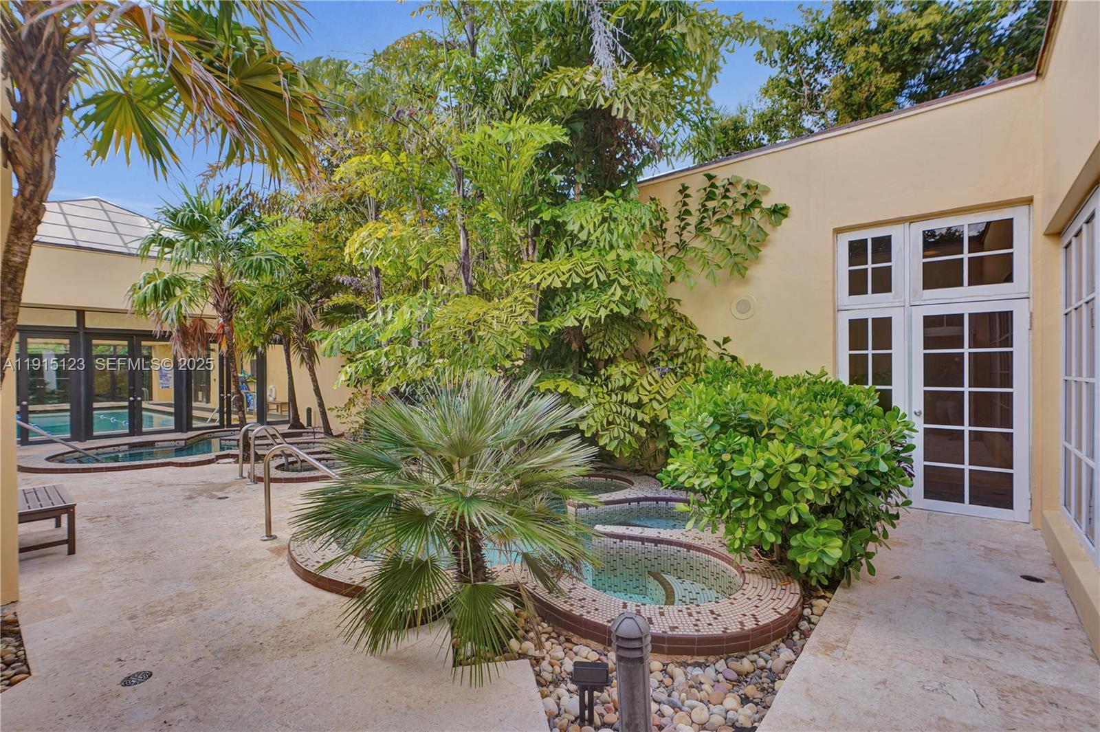 2000 Towerside Ter # 301