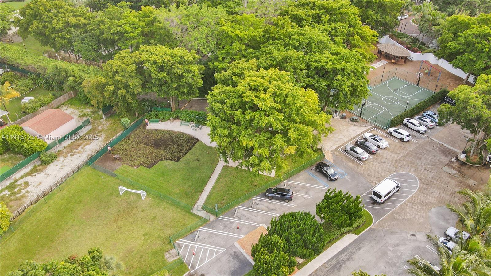 2000 Towerside Ter # 301