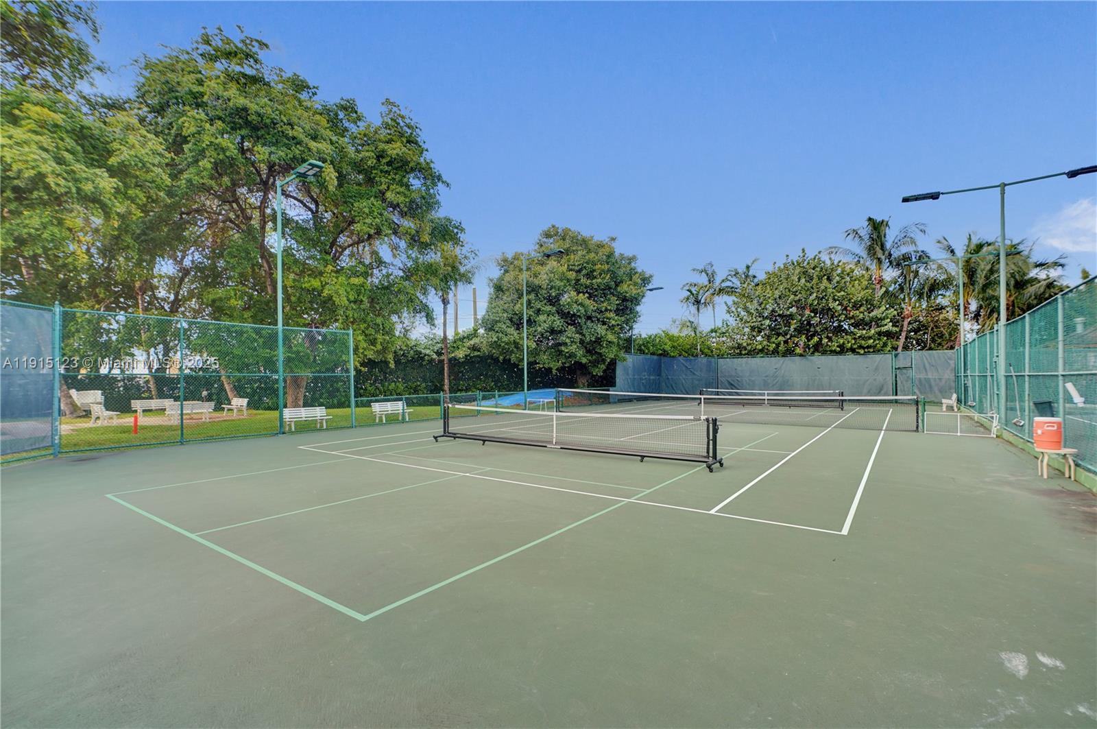 2000 Towerside Ter # 301