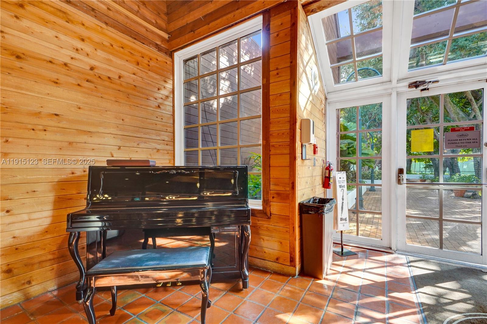 2000 Towerside Ter # 301