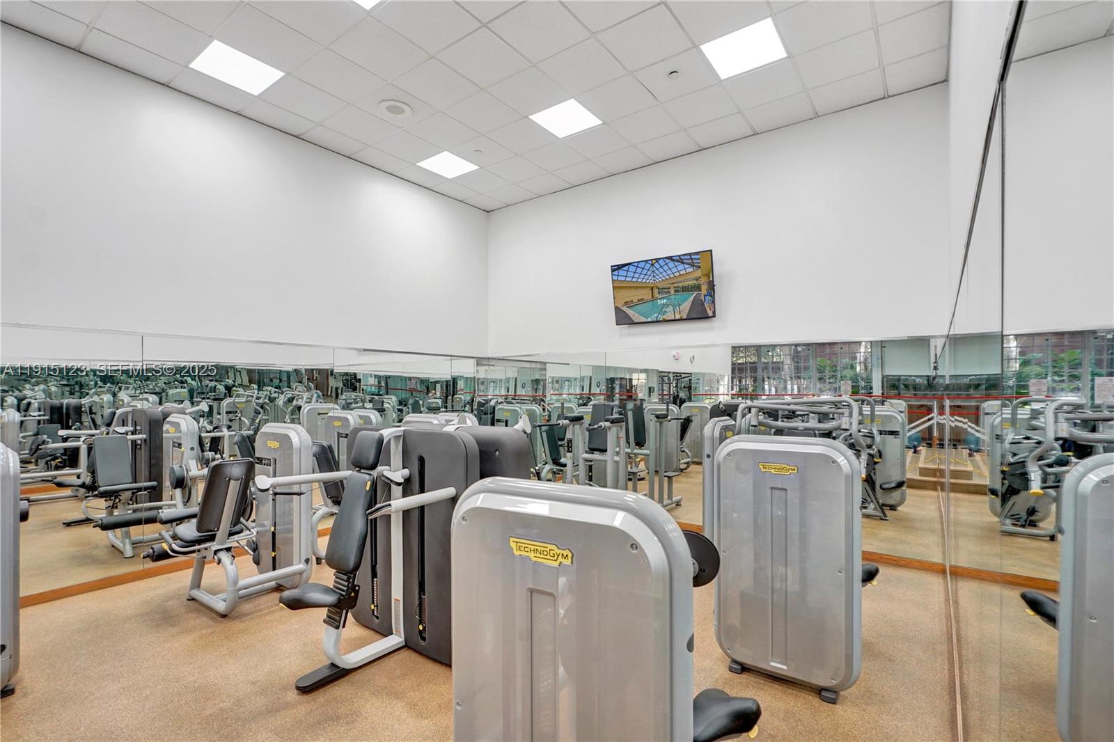 2000 Towerside Ter # 301