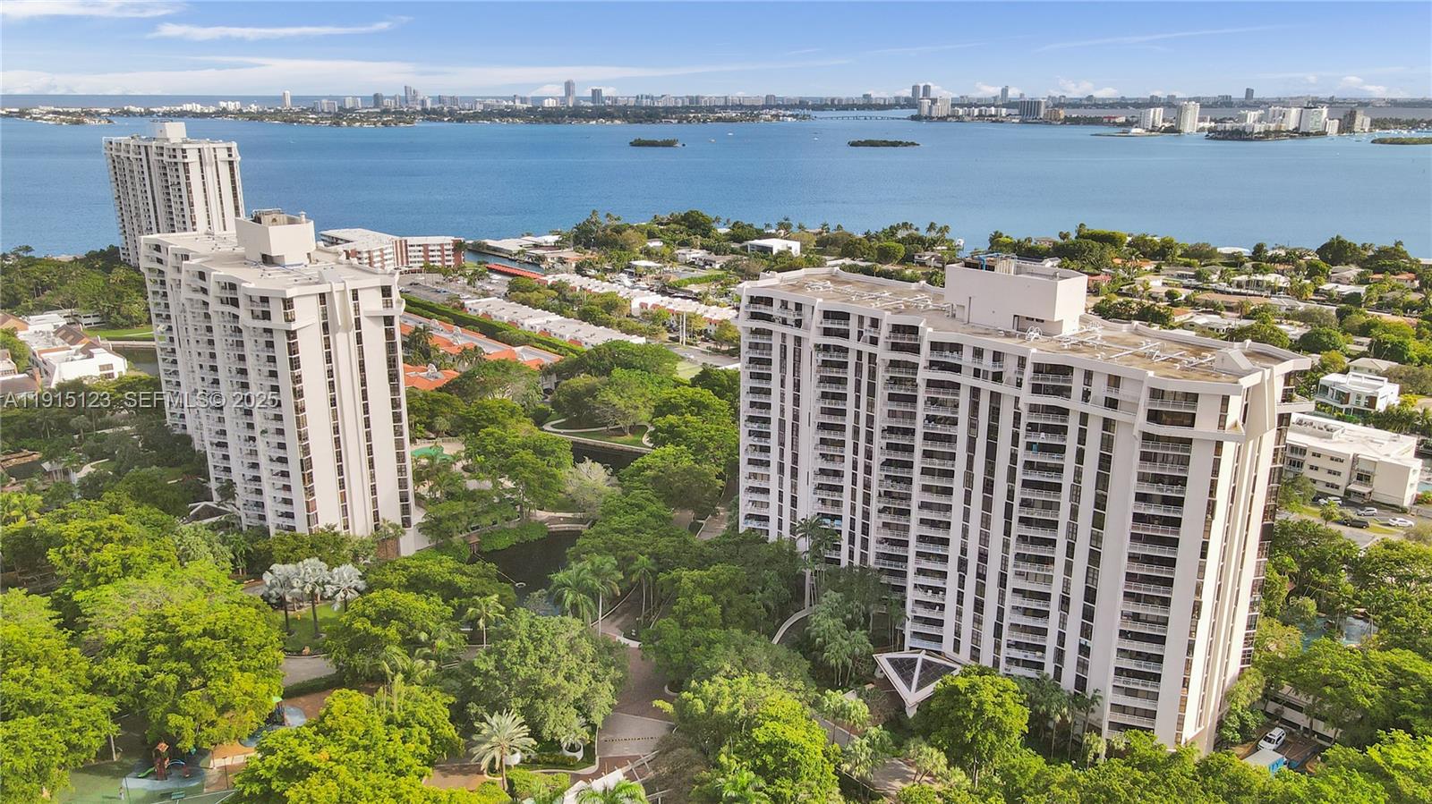 2000 Towerside Ter # 301