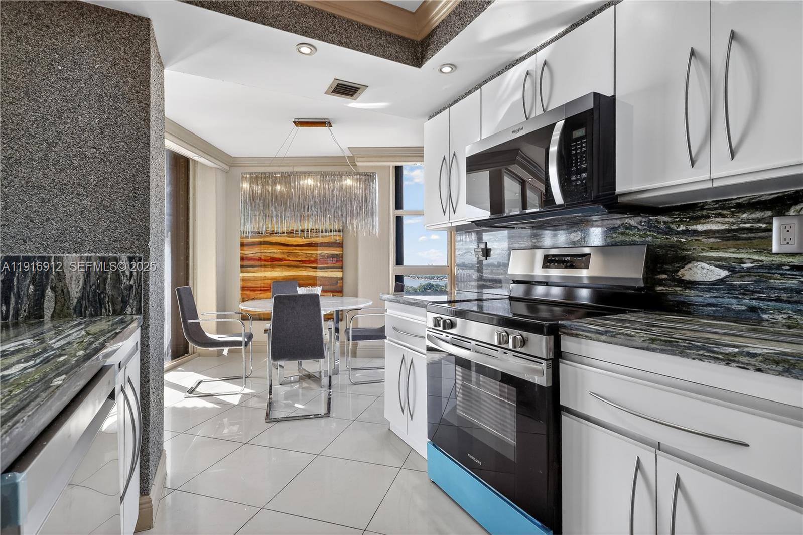 4000 Towerside Ter # 1612