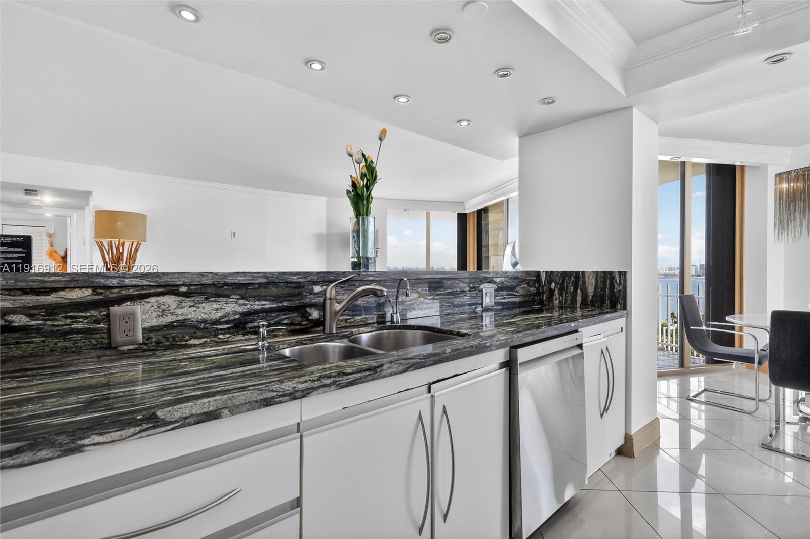 4000 Towerside Ter # 1612