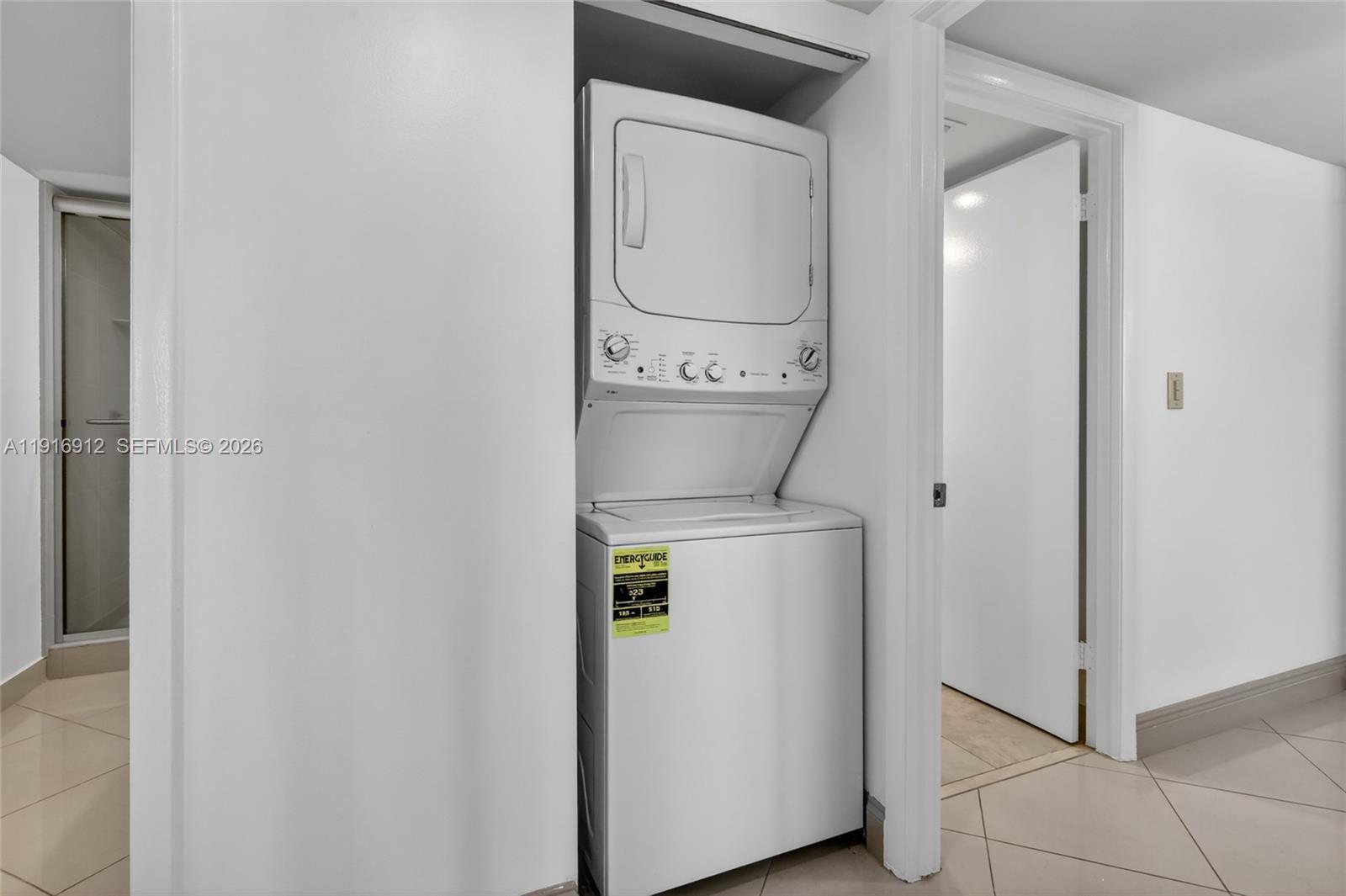 4000 Towerside Ter # 1612