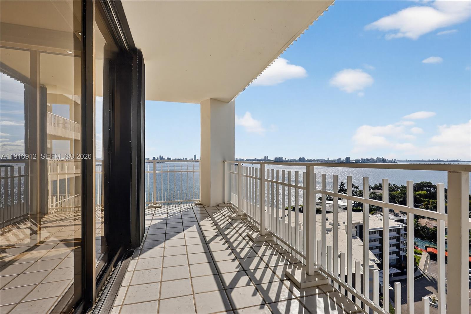 4000 Towerside Ter # 1612