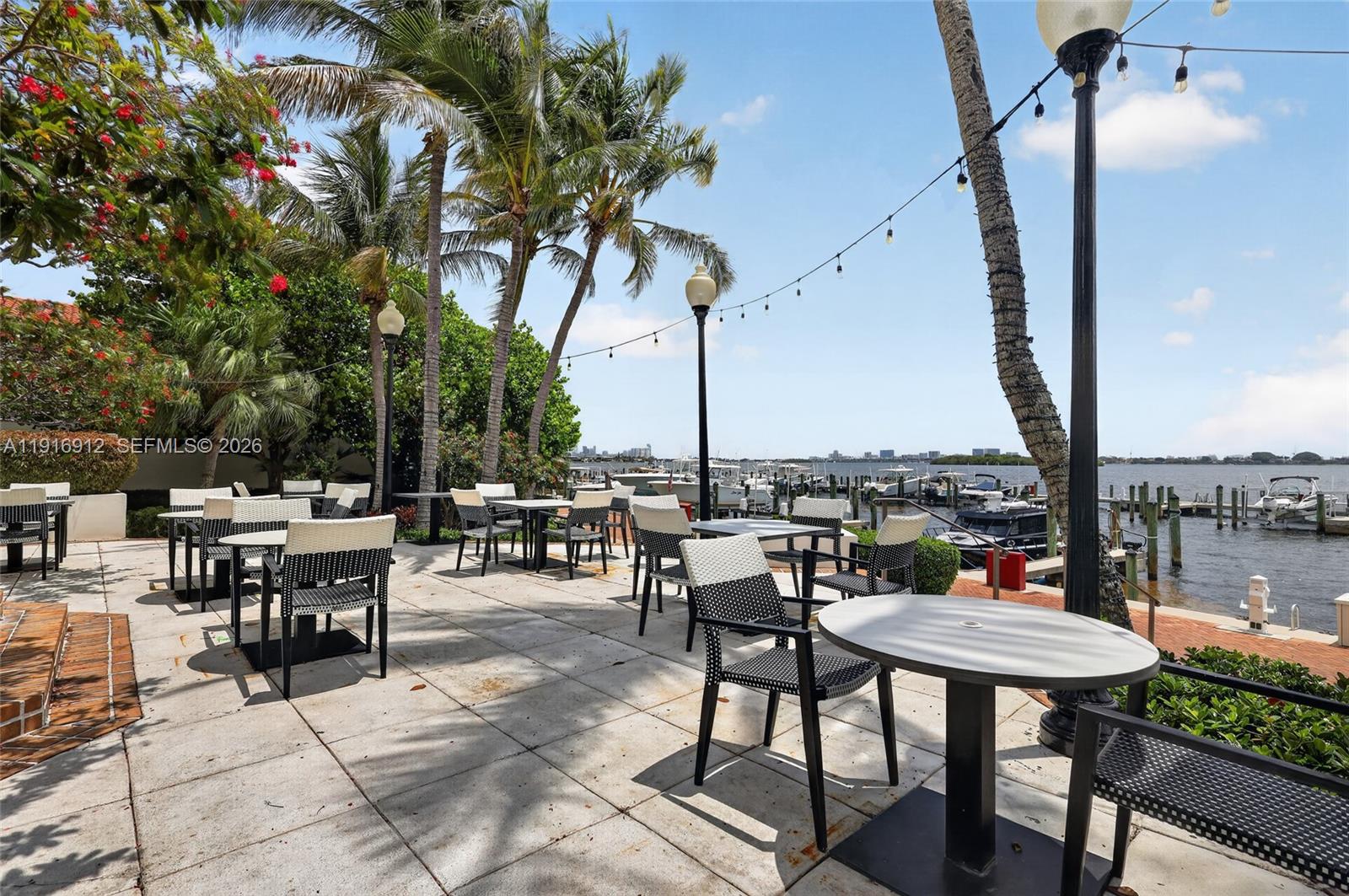 4000 Towerside Ter # 1612