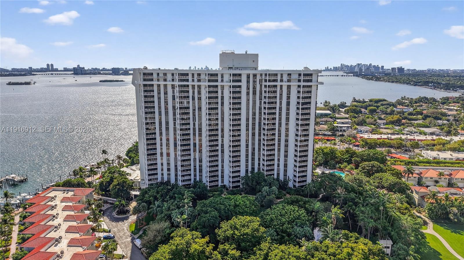 4000 Towerside Ter # 1612