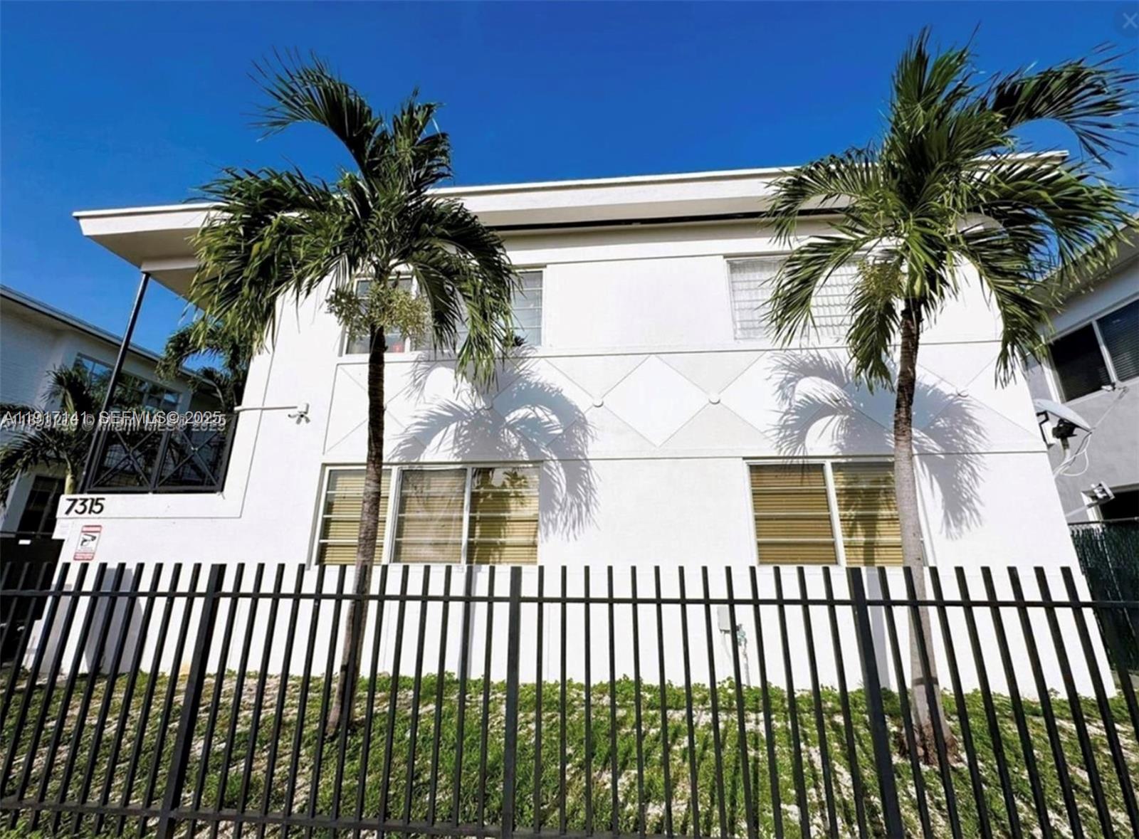 7315 Byron Ave # 8