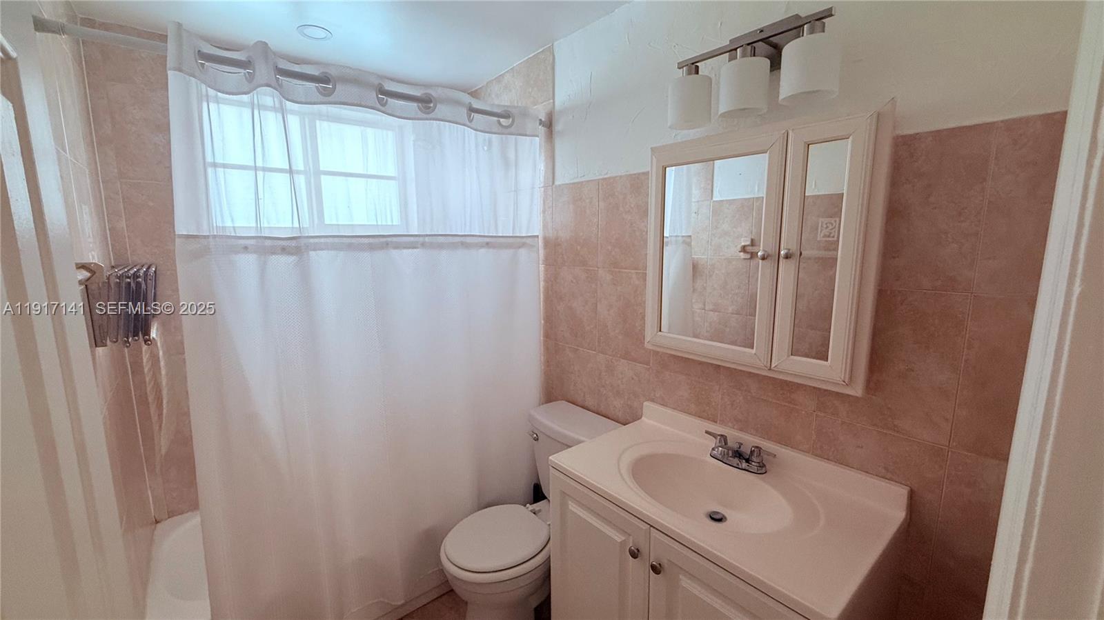 7315 Byron Ave # 8