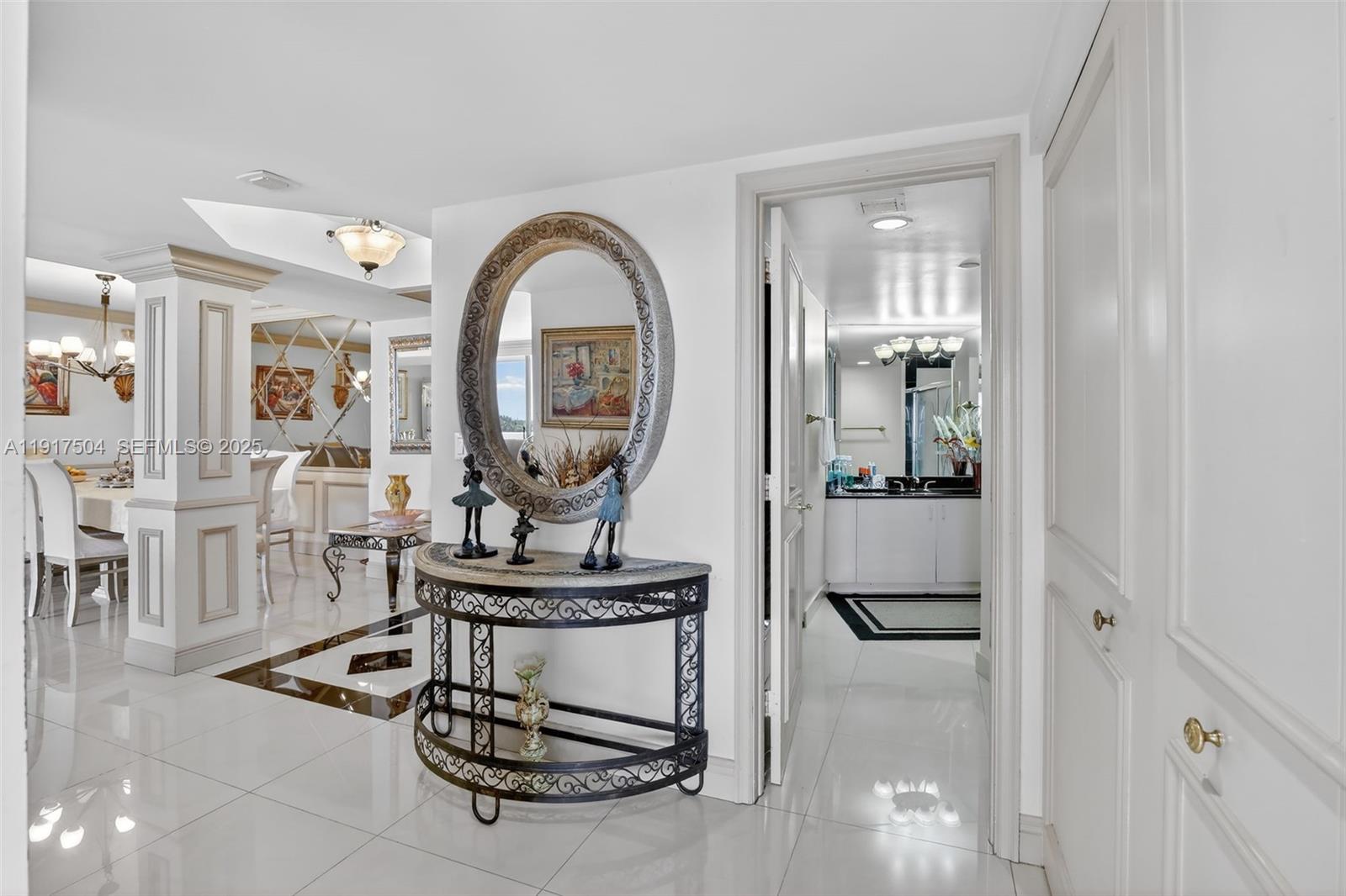 1000 W Island Blvd # 602