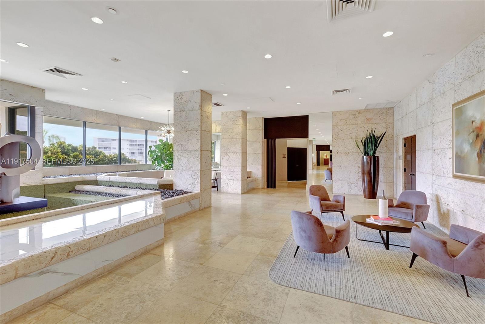 1000 W Island Blvd # 602