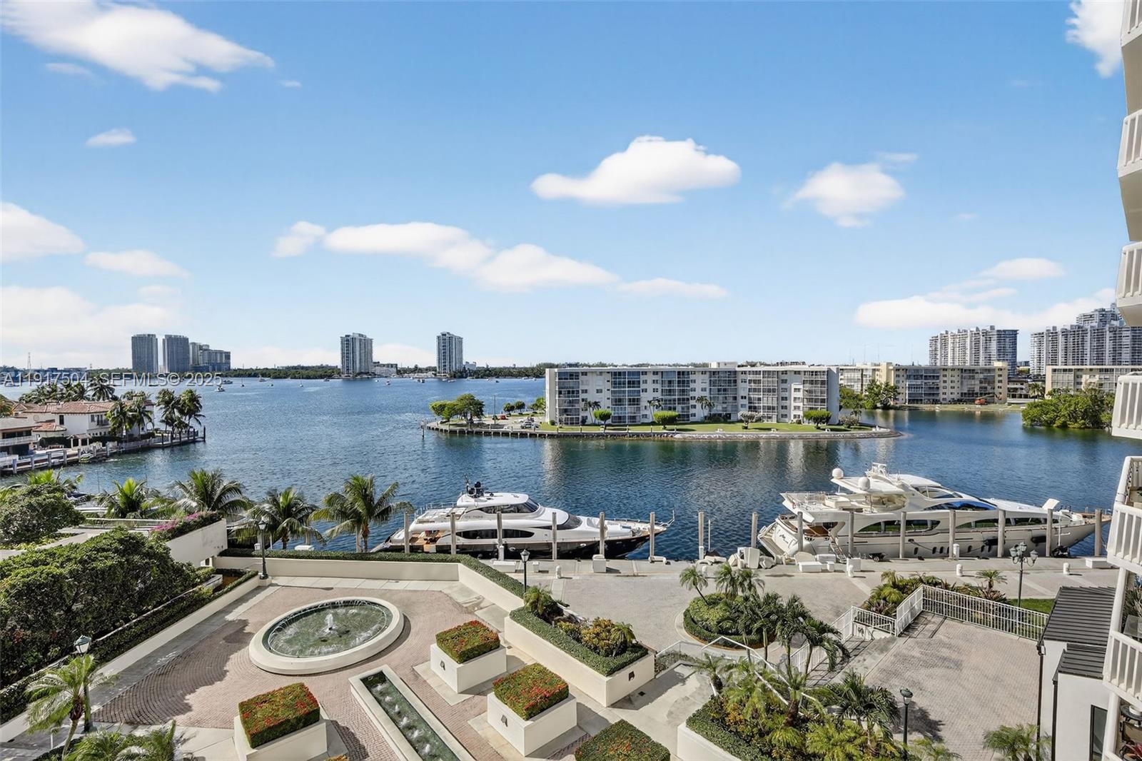 1000 W Island Blvd # 602