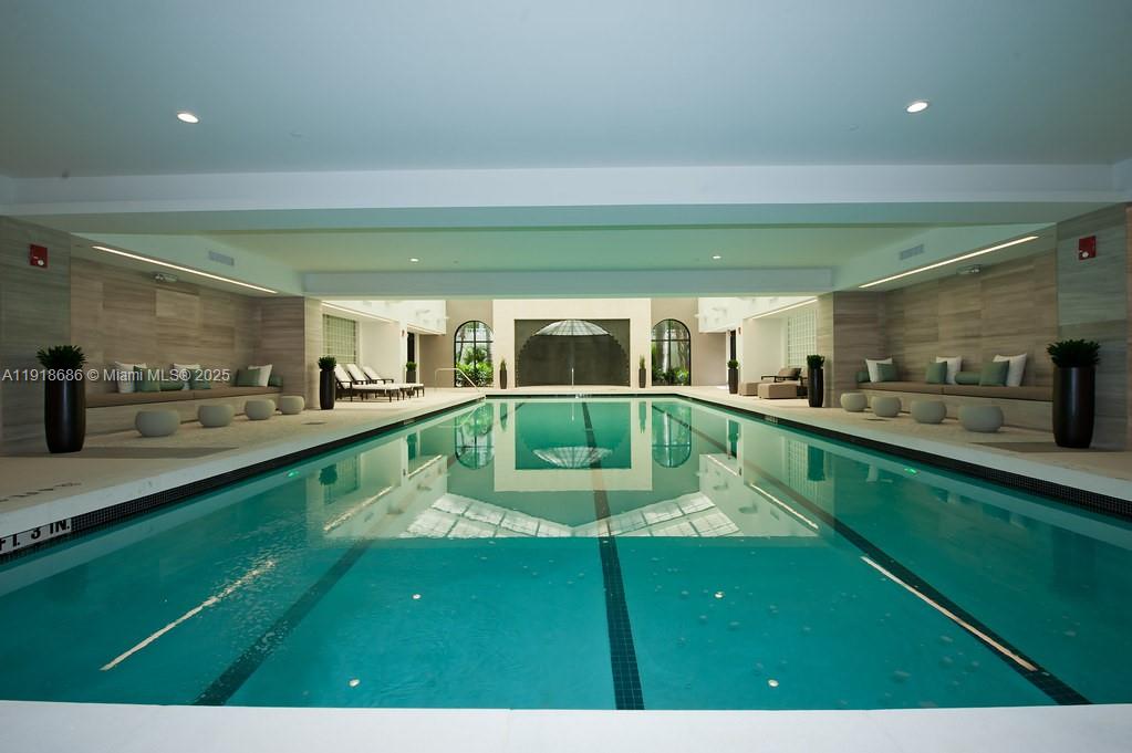 3000 Island Blvd # 2404