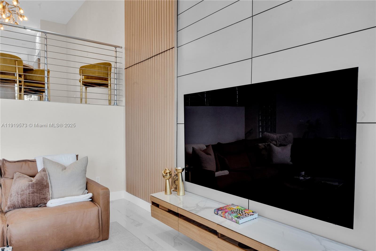 3907 NE 170th St # 3907