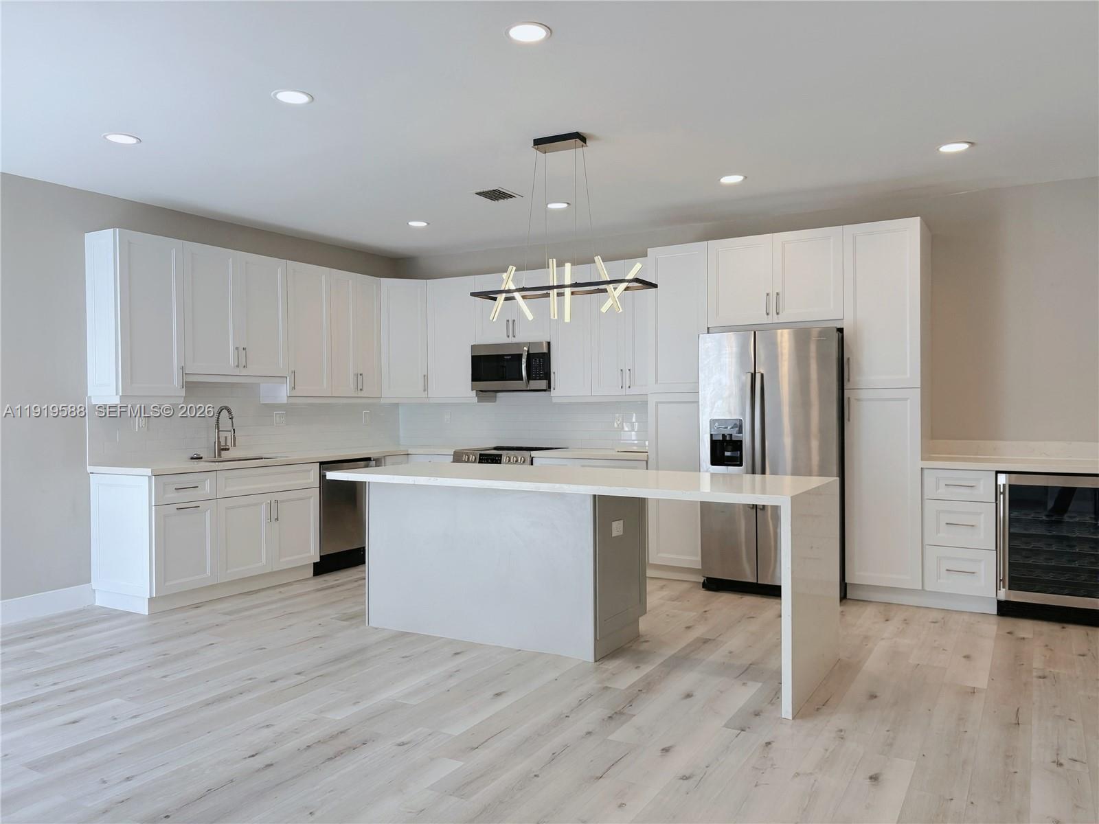 935 Lemonwood Ct Unit: -