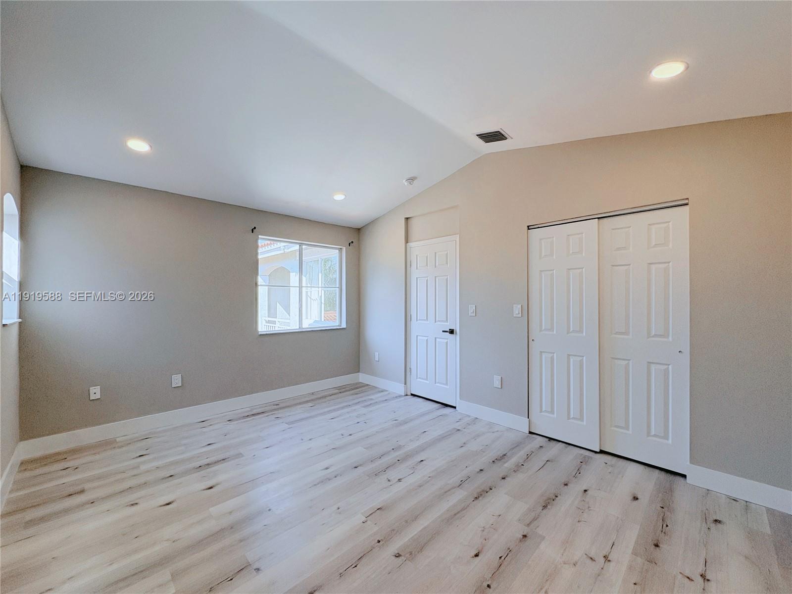 935 Lemonwood Ct Unit: -