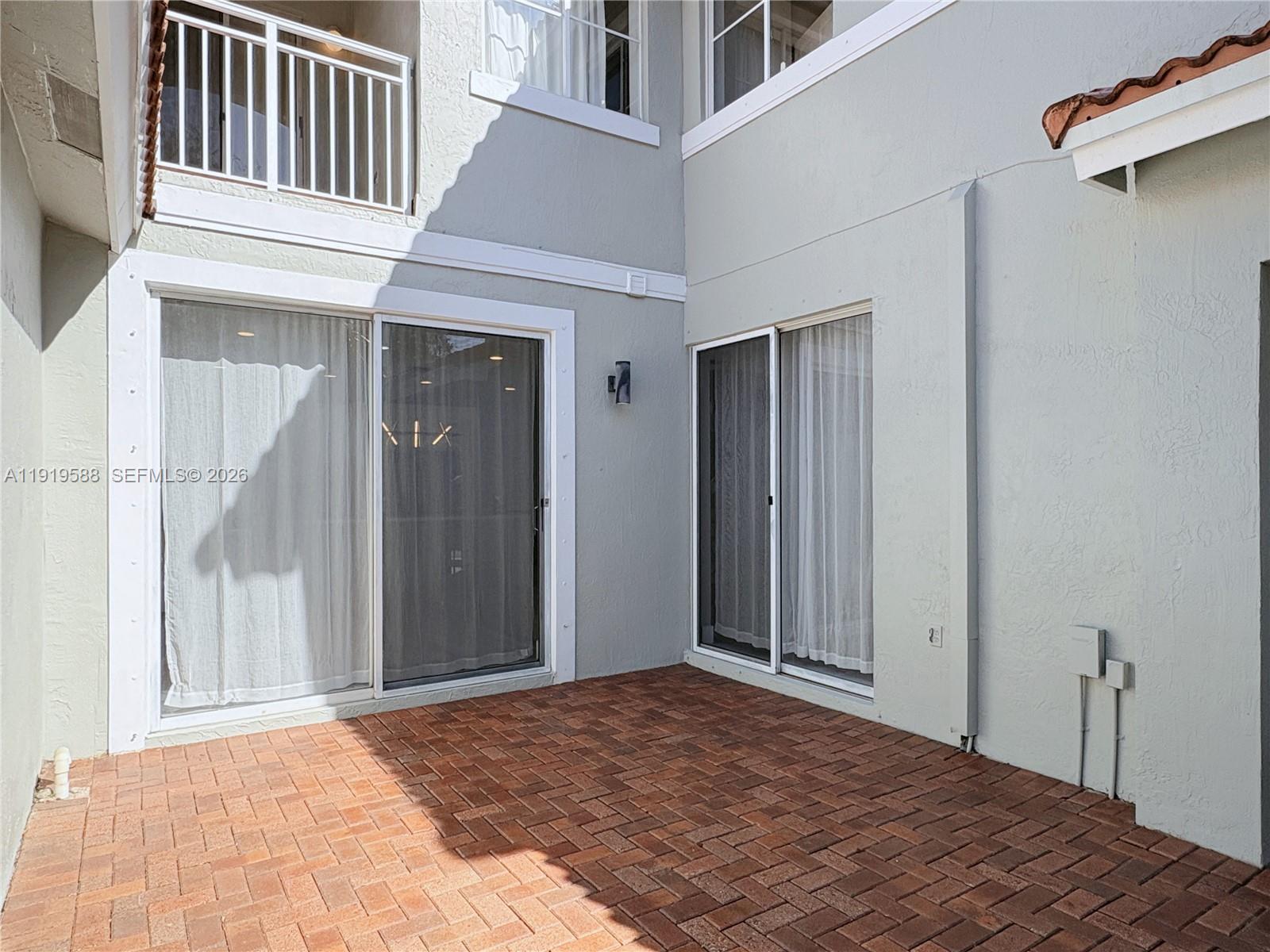 935 Lemonwood Ct Unit: -