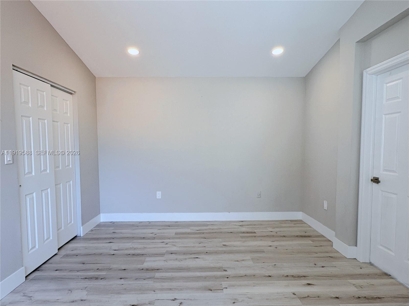 935 Lemonwood Ct Unit: -