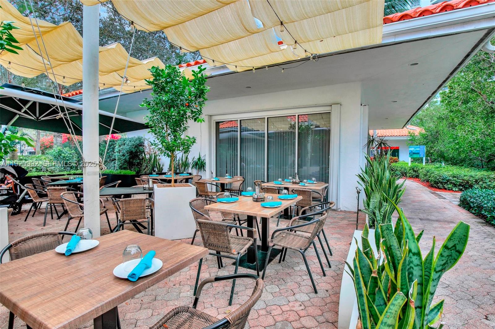 19101 NE 36th Ct # 402