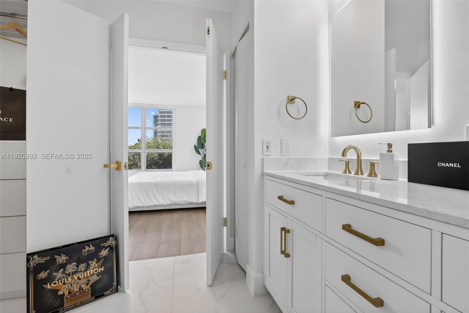 19101 NE 36th Ct # 402