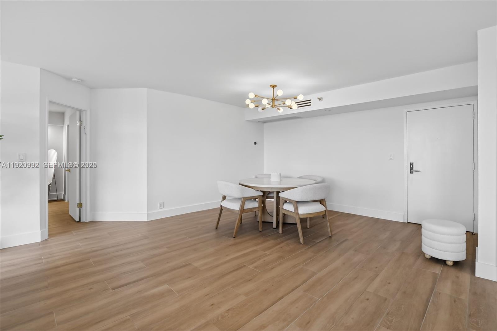 19101 NE 36th Ct # 402