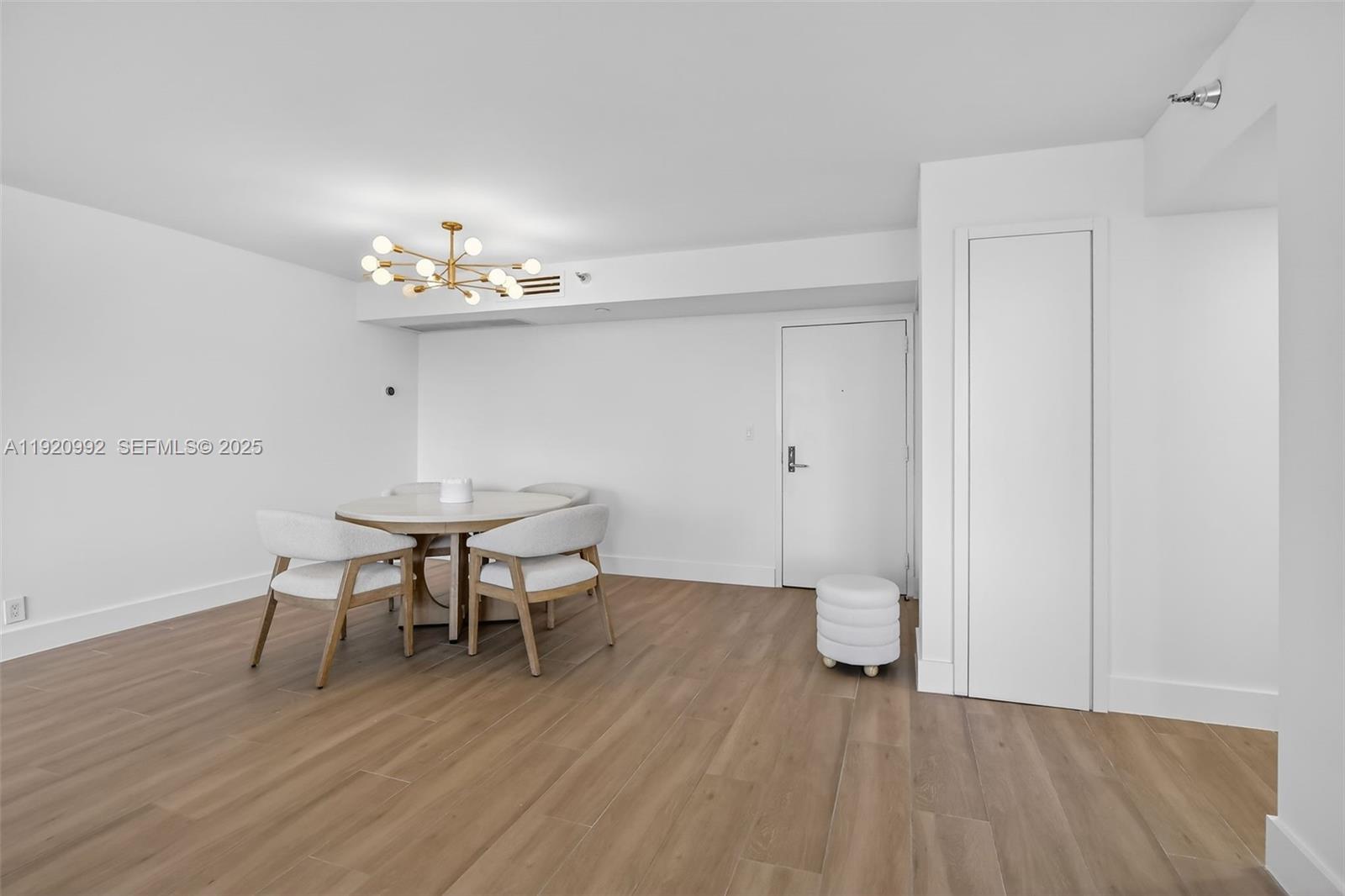 19101 NE 36th Ct # 402