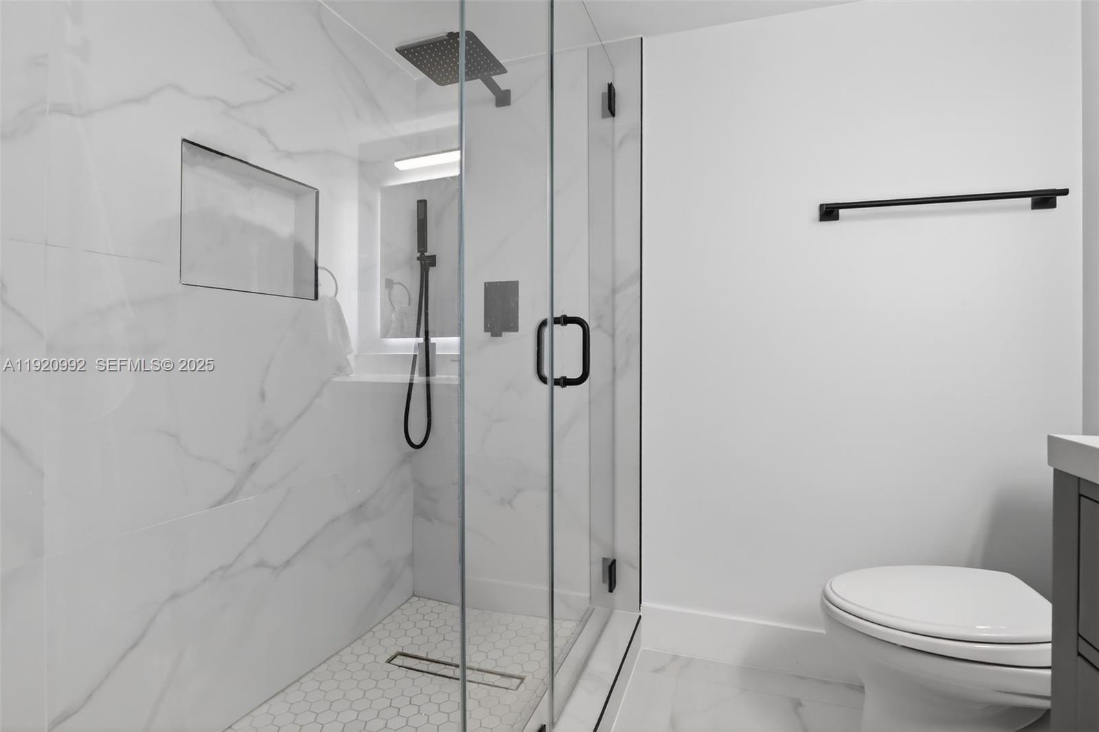 19101 NE 36th Ct # 402