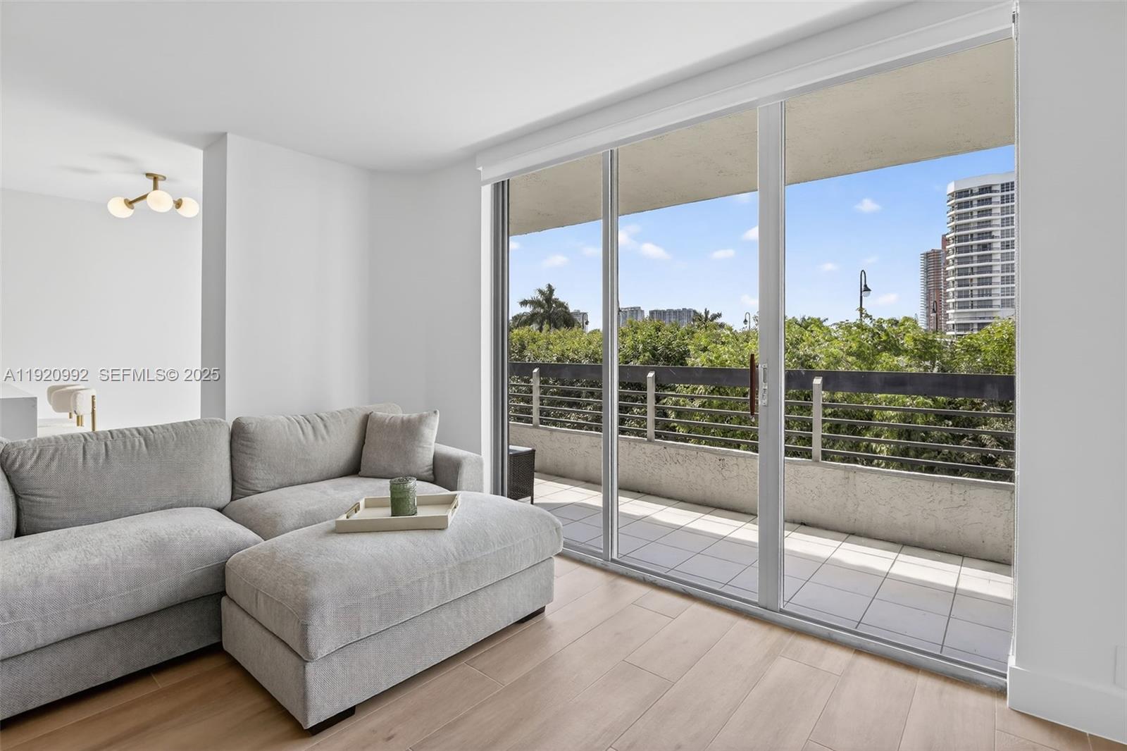 19101 NE 36th Ct # 402