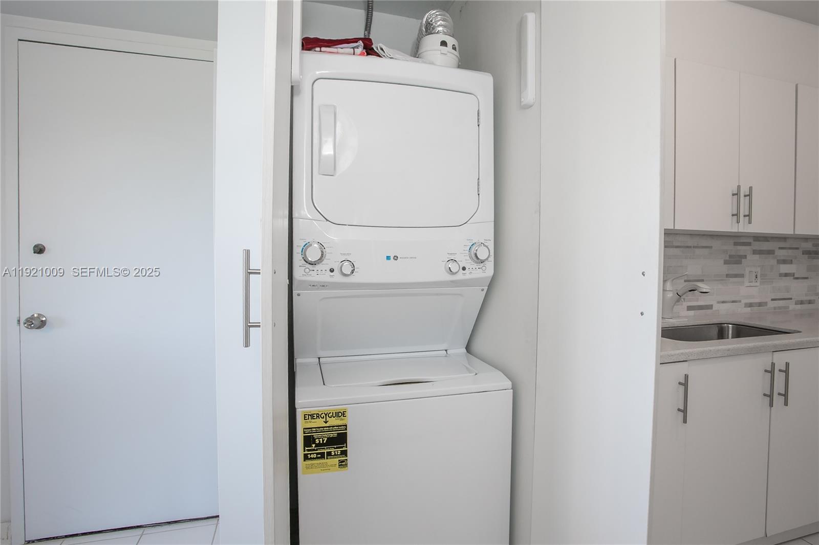 1800 NE 114th St # 603