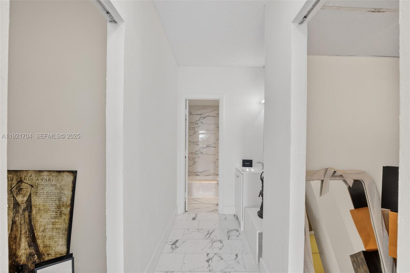 300 Bayview Dr # 308