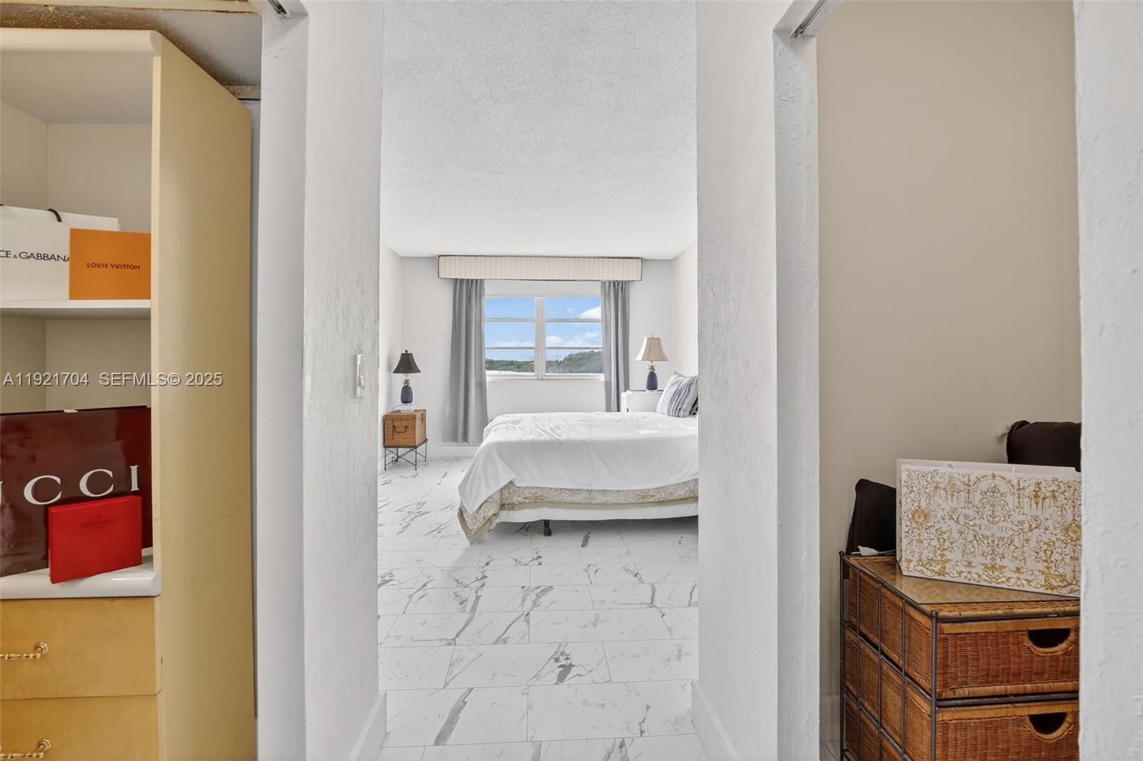 300 Bayview Dr # 308