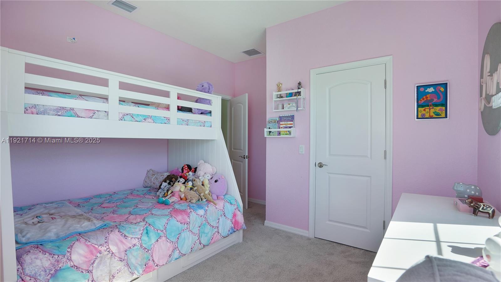 8605 Patron Ln