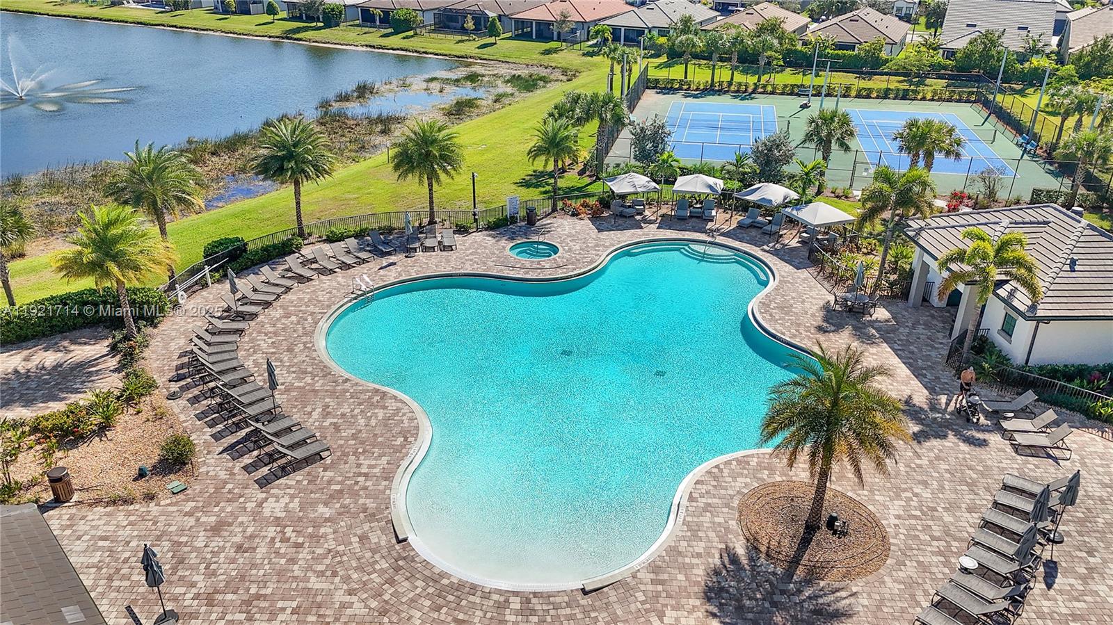 8605 Patron Ln