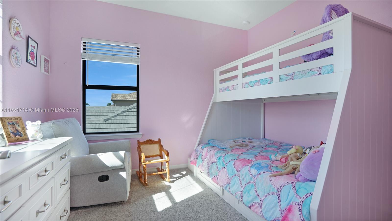 8605 Patron Ln