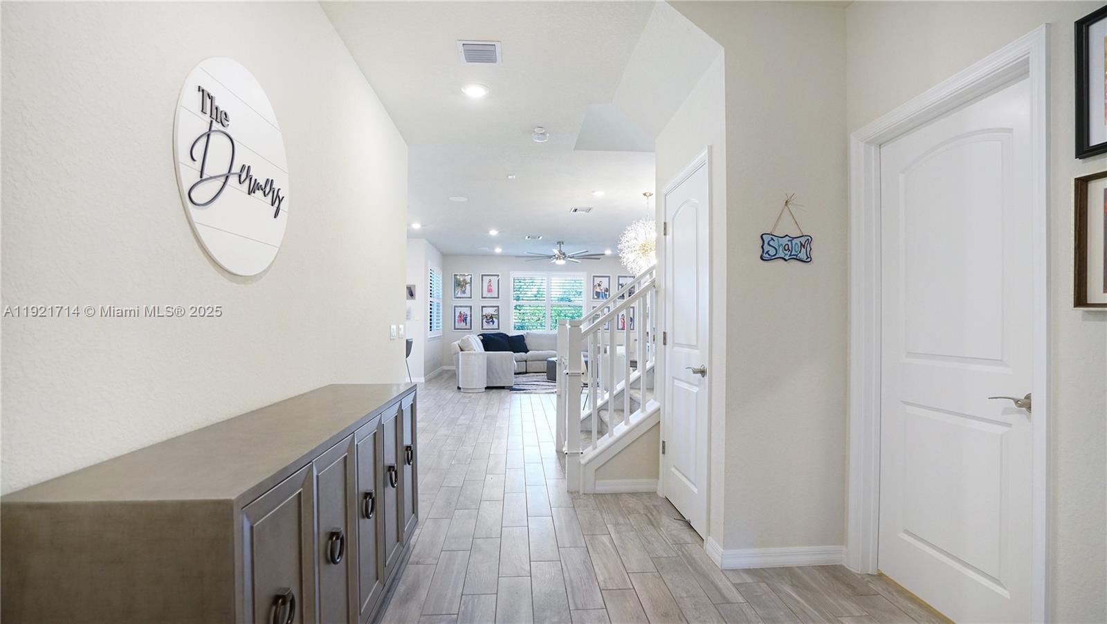 8605 Patron Ln