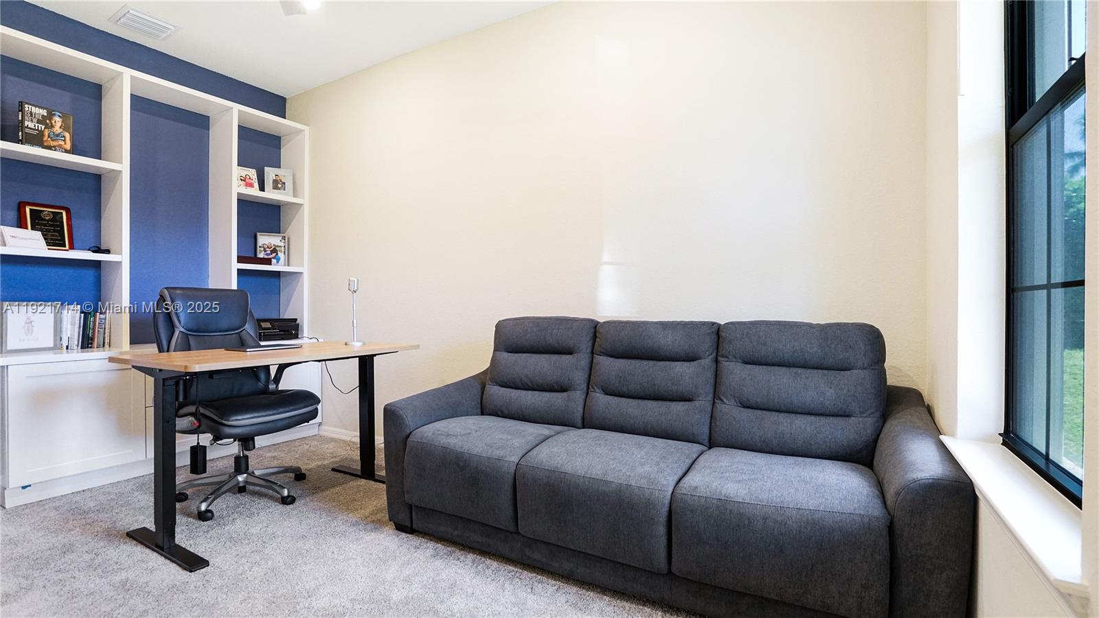 8605 Patron Ln