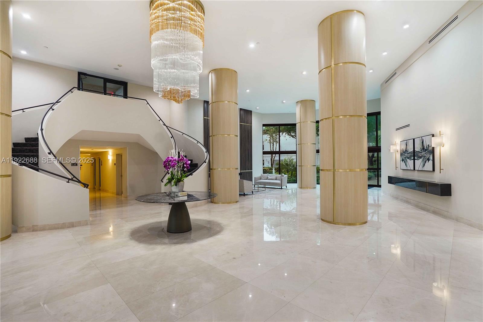 3500 Mystic Pointe Dr # 1206