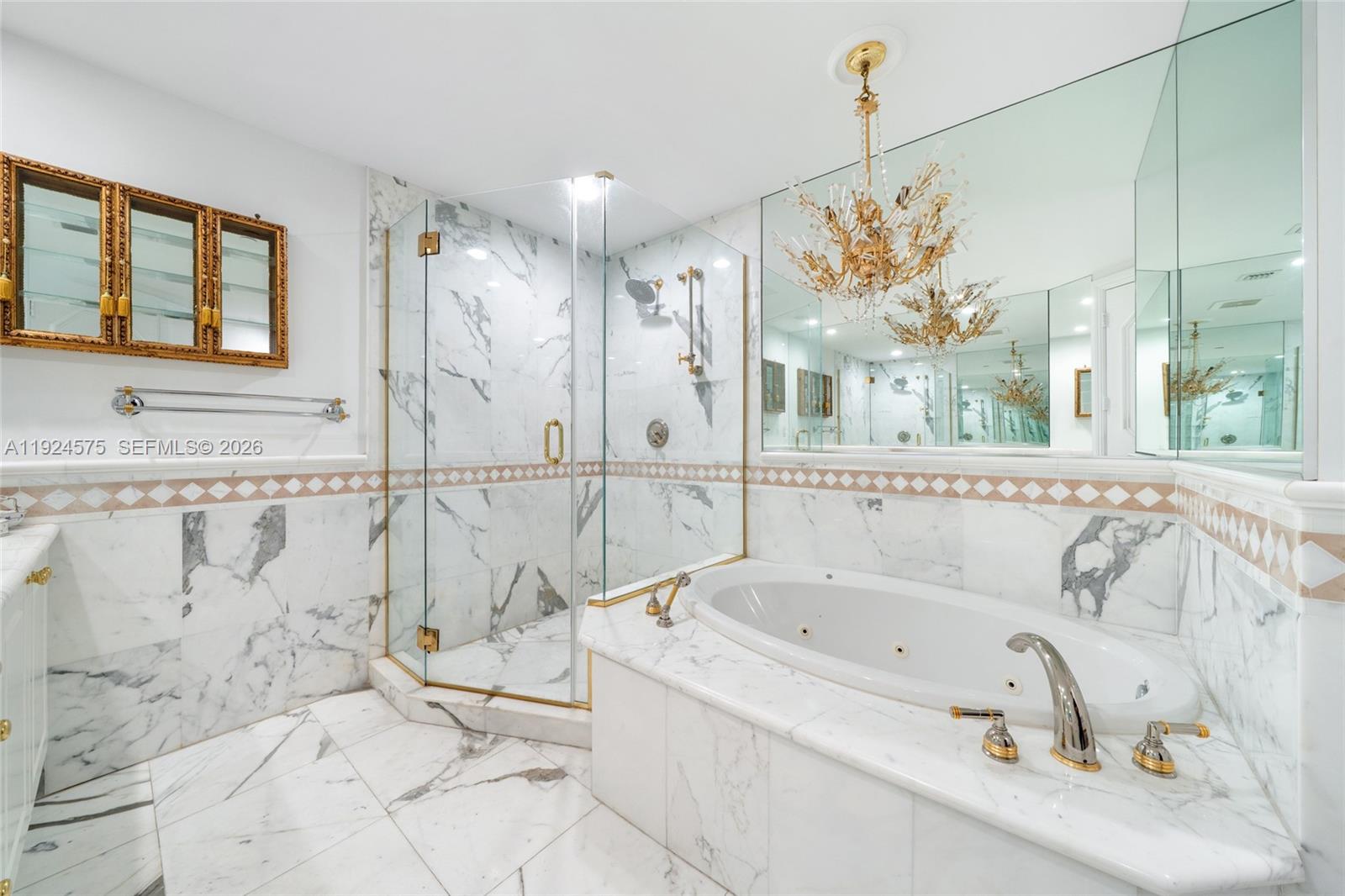 10225 Collins Ave # 404