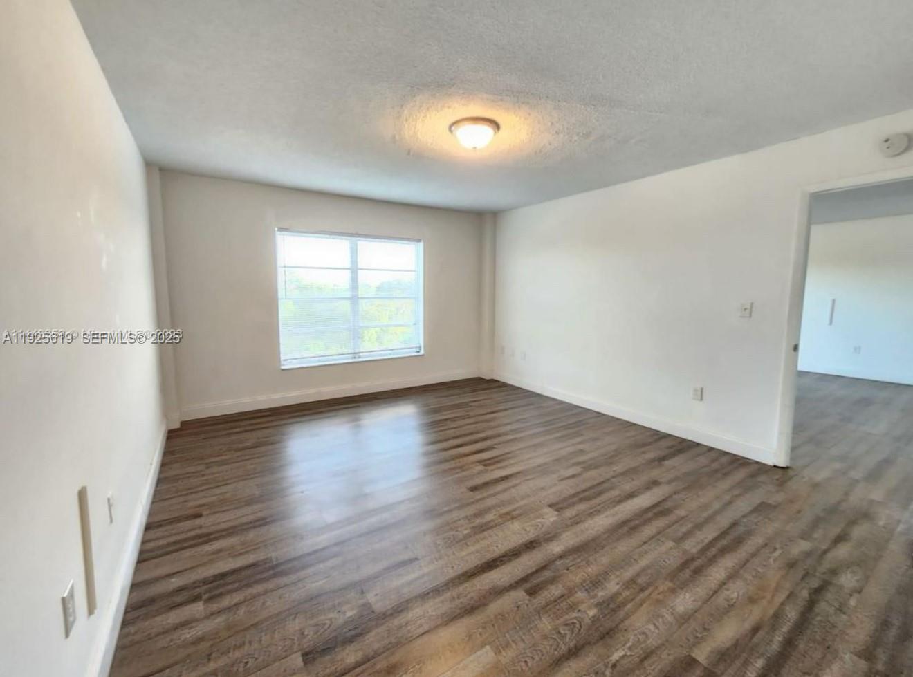 4164 Inverrary Dr # 406