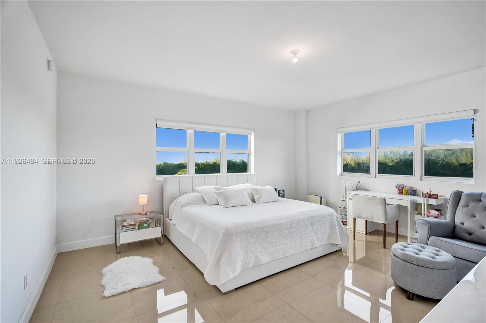 14951 Royal Oaks Ln # 401