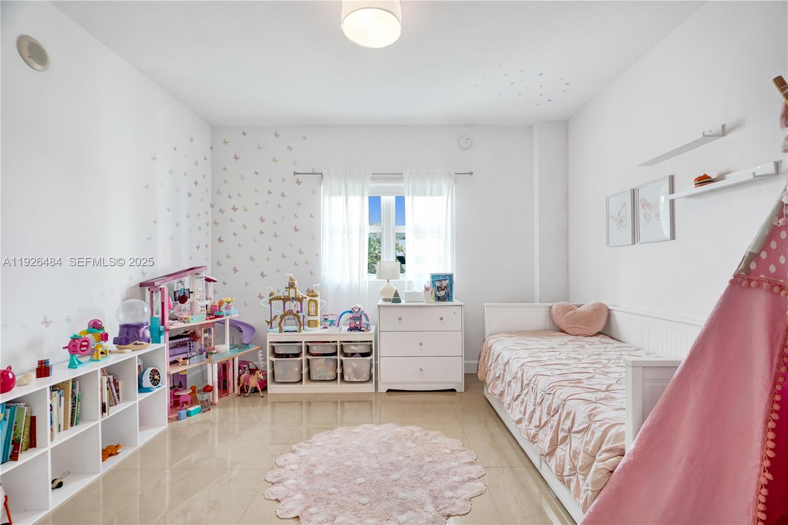 14951 Royal Oaks Ln # 401