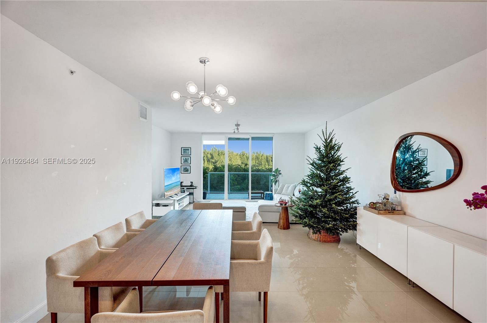 14951 Royal Oaks Ln # 401