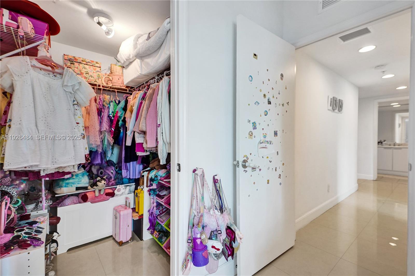 14951 Royal Oaks Ln # 401