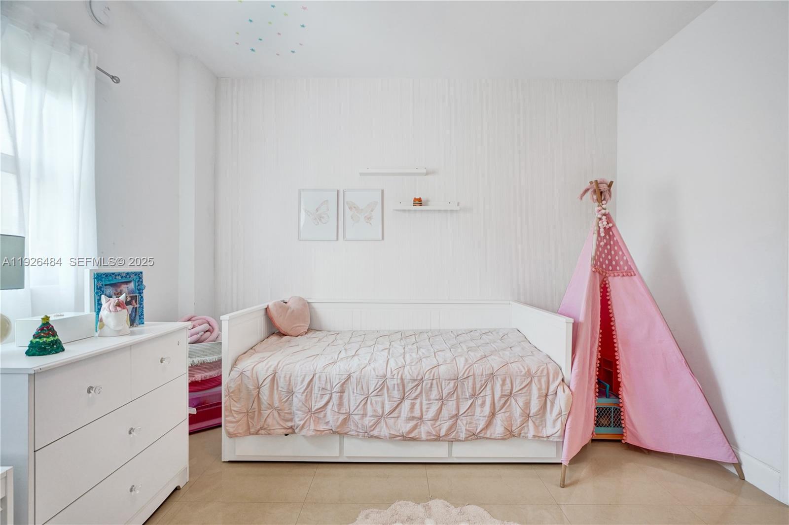 14951 Royal Oaks Ln # 401