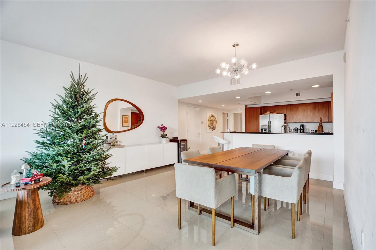 14951 Royal Oaks Ln # 401