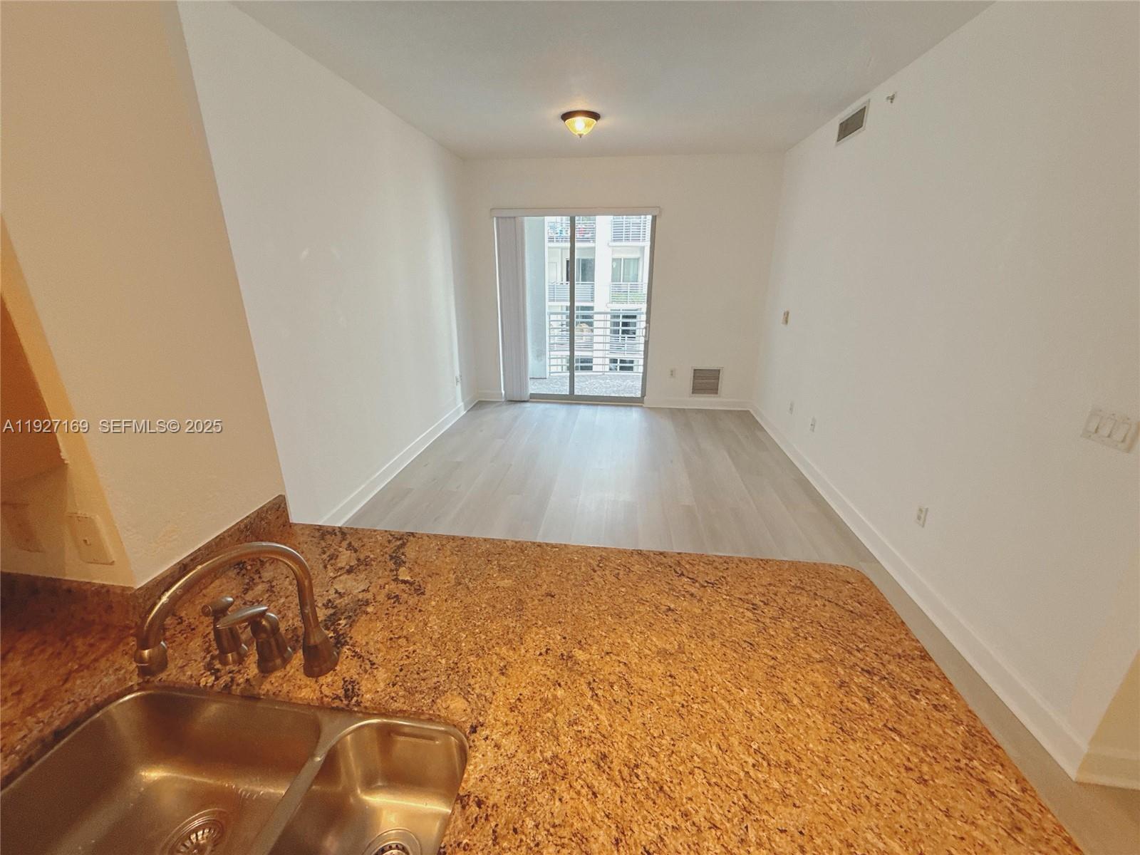 1830 Radius Dr # 1121