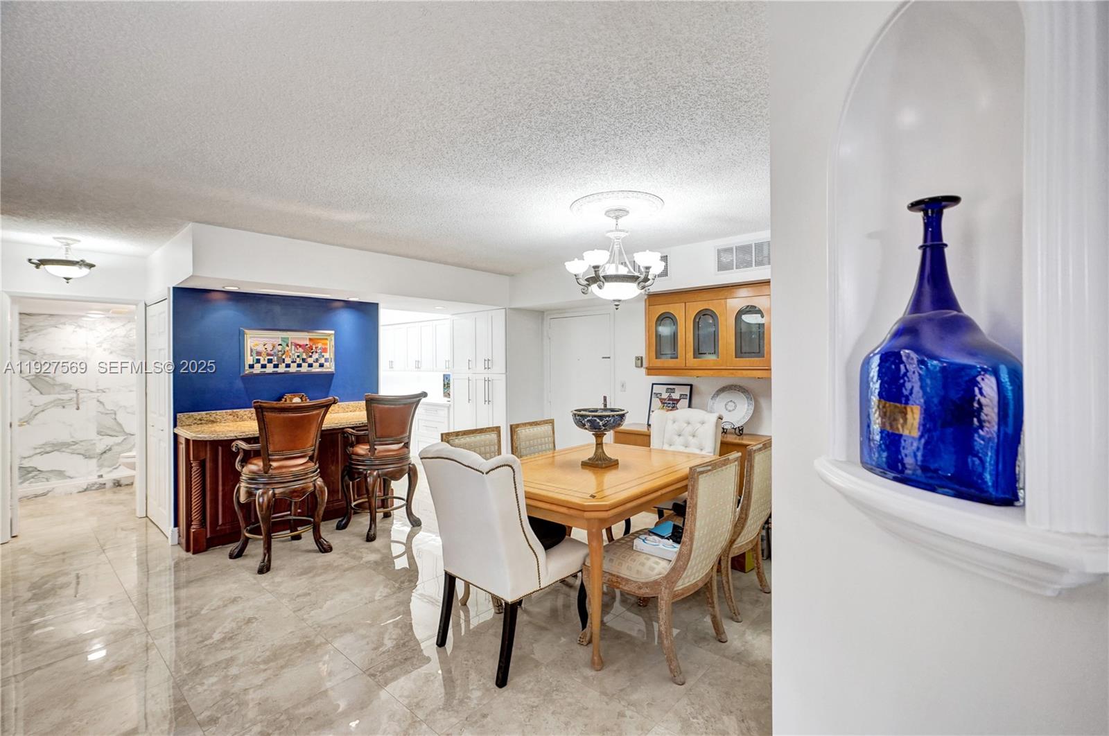 3600 Mystic Pointe Dr # 311